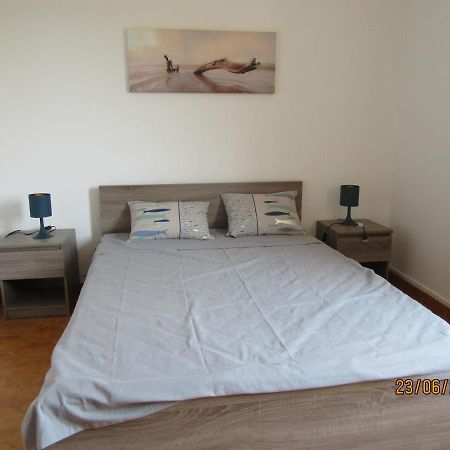 לה לק Au Calme Residence L'Ile Heureuse מראה חיצוני תמונה