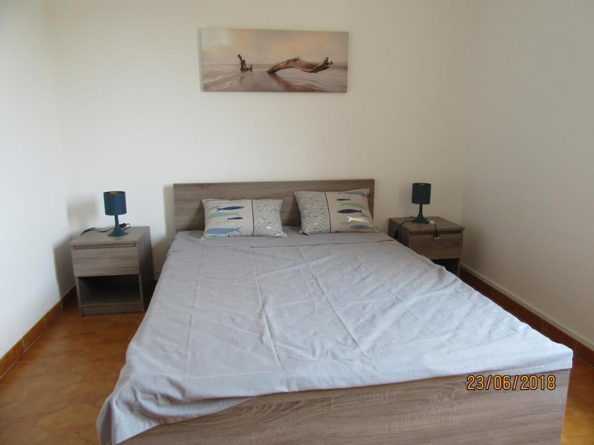 לה לק Au Calme Residence L'Ile Heureuse מראה חיצוני תמונה